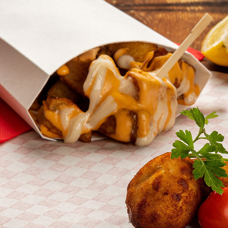 Kartonasta embalaža za POMFRI BELA - The Pack - 13,5 x 8,5 x 16 cm (200/1) sendvici-in-hot-dogi/251.79_IMG-03